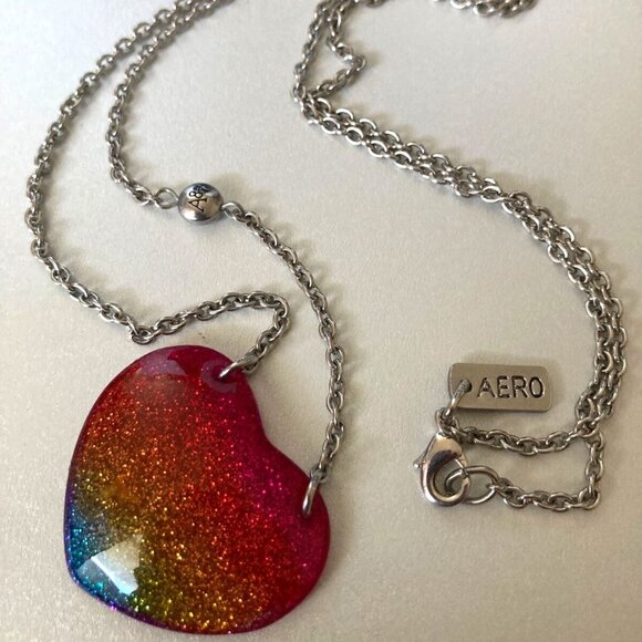 Lot of 3 Aeropostale Silver Tone Heart Charms Pendant Necklace Heart preloved - Picture 3 of 8